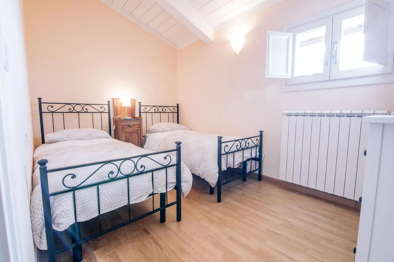 Holiday Home Il Borgo Degli Agrumi Uzzano 0*,