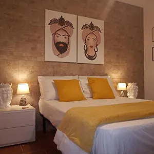 Zisa Ai Cantieri Culturali-facile Posteggio In Strada No Ticket , Palermo Italia