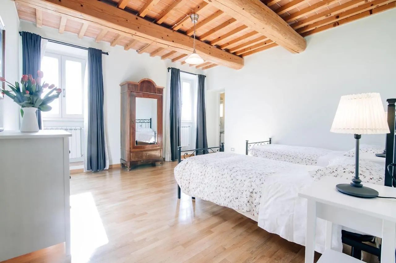 Holiday Home Il Borgo Degli Agrumi Uzzano