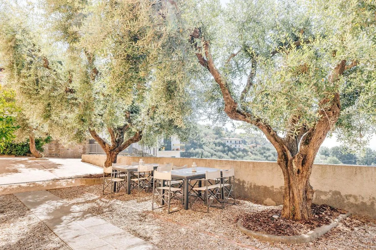 Holiday Home Il Borgo Degli Agrumi Uzzano