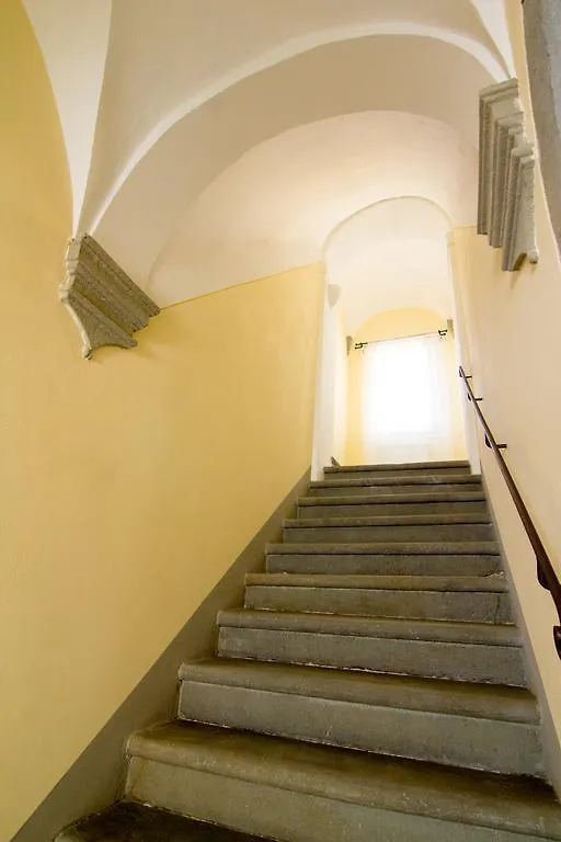 Holiday Home Il Borgo Degli Agrumi Uzzano