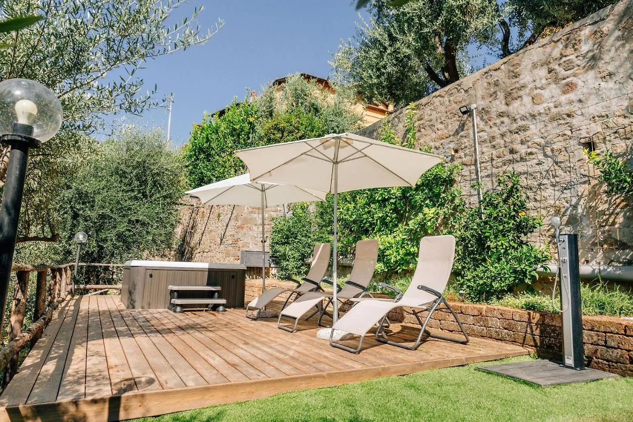 Holiday Home Il Borgo Degli Agrumi Uzzano 0*,
