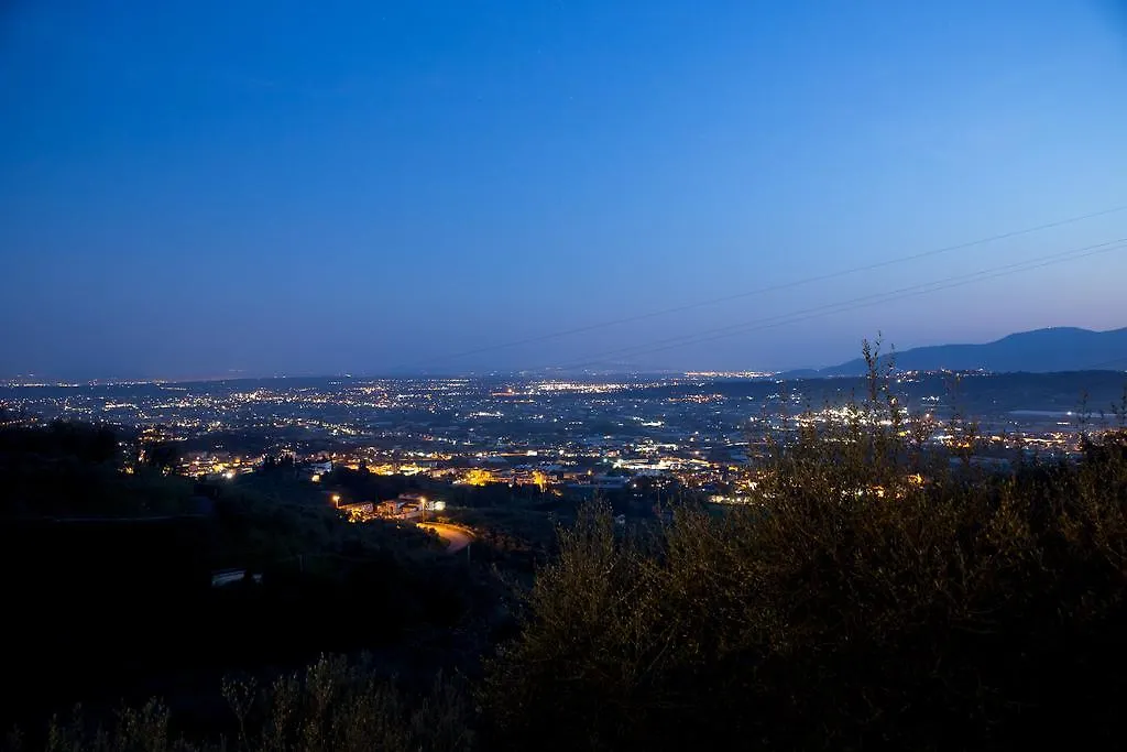 Holiday Home Il Borgo Degli Agrumi Uzzano Italië